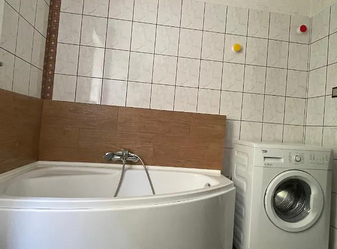 Wilanow - Resorowa 28 * وارسو