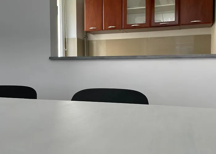 Wilanow - Resorowa 28 *